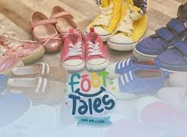 How to select footwear for your little one? foot2